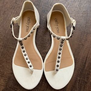 💕Cathy Jean Studded Sandals💕